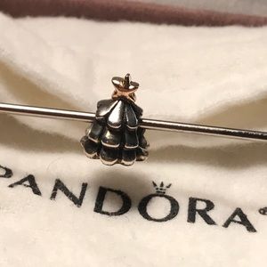 Pandora Christmas tree Retired ✨